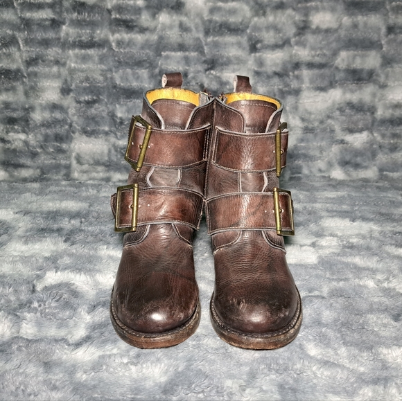 Frye Sabrina Double Buckle - Picture 2 of 13